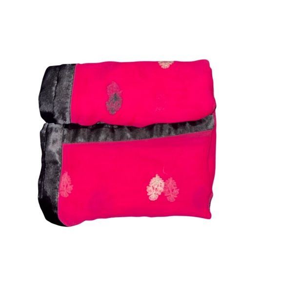 Pink and Black Embroidered Kurta Set - Picture 6 of 6